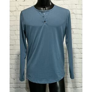 Cuts Men’s Blue AO Long Sleeve Henley Curve-Hem Tee (Size L)